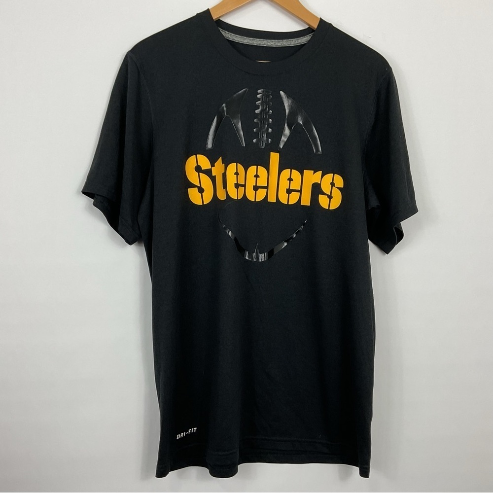 Nike Dri-Fit NFL Pittsburgh Steelers Short Sleeve Shirt Size‎ Medium